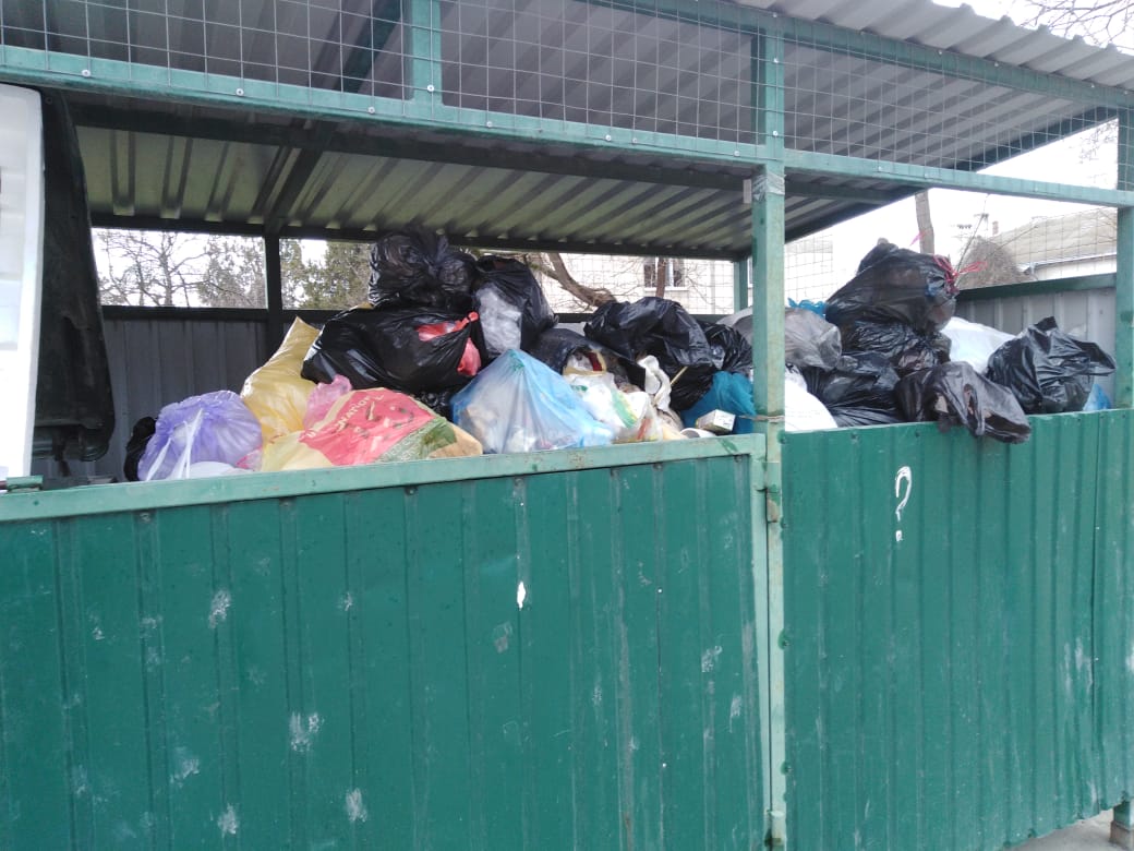 OOO BGS g.Sevastopolya pereshli na vyvoz TKO na dnevnoe vremya 01