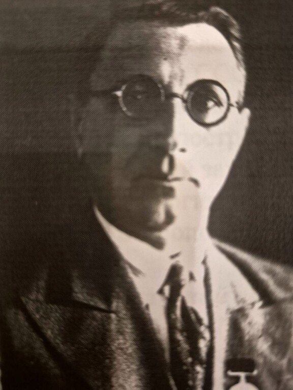 photo_2025-12-04_17-49-04