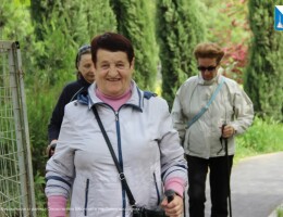 Скандинавская ходьба стала самым популярным видом спорта у пожилых севастопольцев