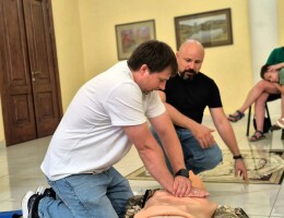 Занятие по оказанию первой помощ